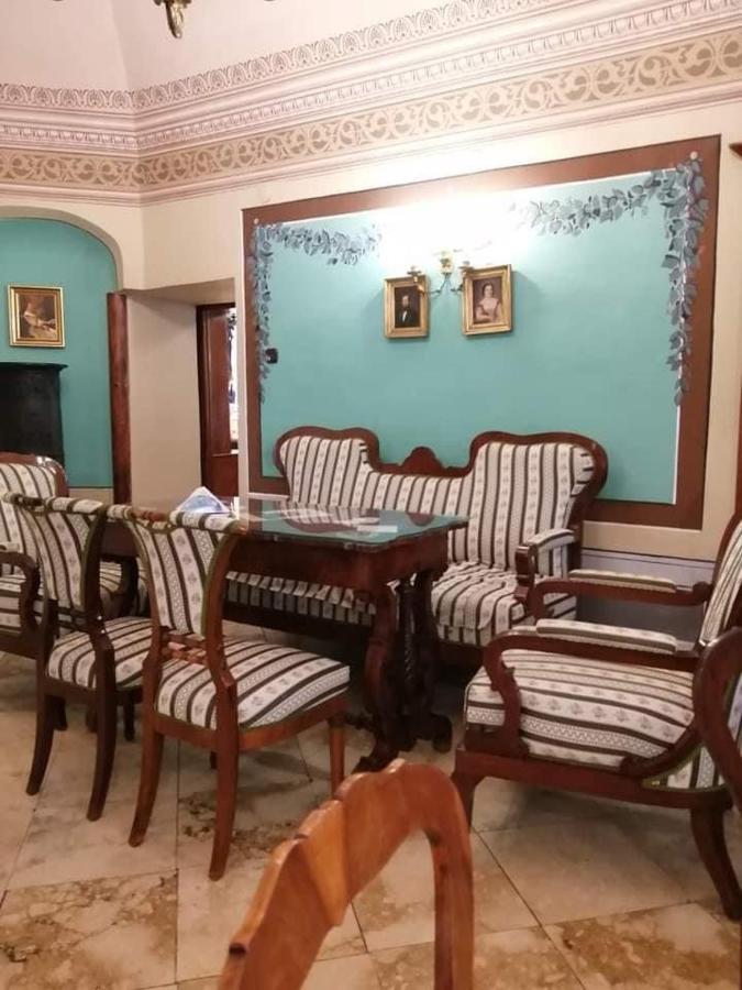 Viharsarki Apartman Jula Exterior foto